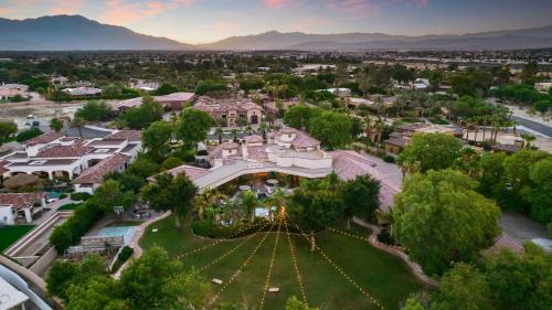 Bermuda Dunes Villa | Villa Verbena by AvantStay Expansive Estate w B-ball Court PoolSpa Entertainers Yard