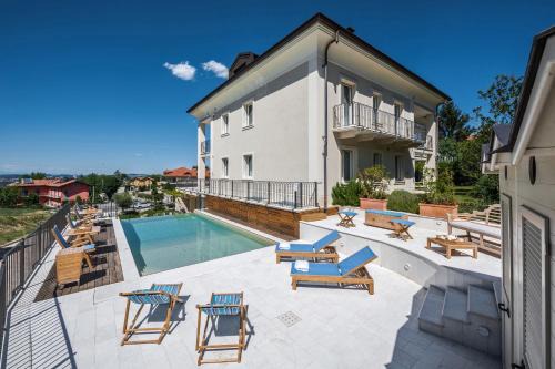 Castiglione Falletto Casa | Villa Vitae