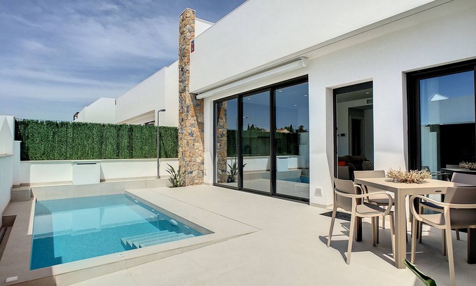 Santiago de la Ribera Villa | Villa con piscina privada y azotea