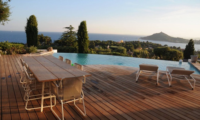 Antheor Villa | Villa con una vista excepcional del mar y la bahía de Agay.