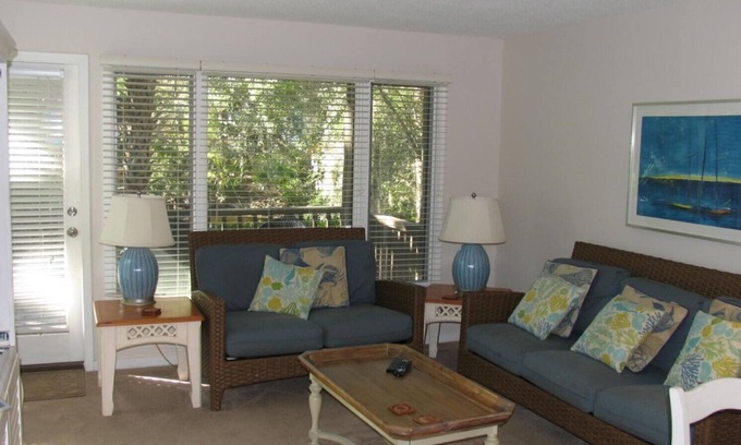 West Beach Village Villa | Villa on Lagoon - Privilegios completos del resort - A pie de playa y piscina - WiFi