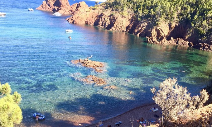 Theoule-sur-Mer Villa | VILLA CON VISTAS AL MAR Y MONTAÑA PANORÁMICA