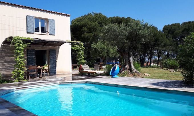 Sormiou Casa | VILLA WITH SWIMMING POOL NEAR THE CALANQUES
