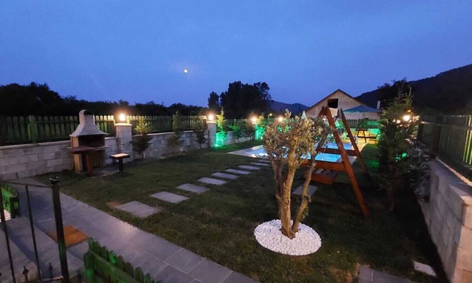 Sile Hotel | Villa Zeren Bungalov