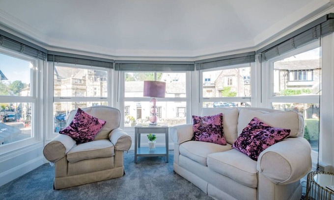 Bowness-on-Windermere Apartamento | Village View - Free access to local Health Club