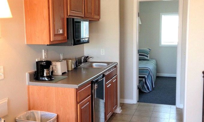 Hatteras Hotel | Village Marina