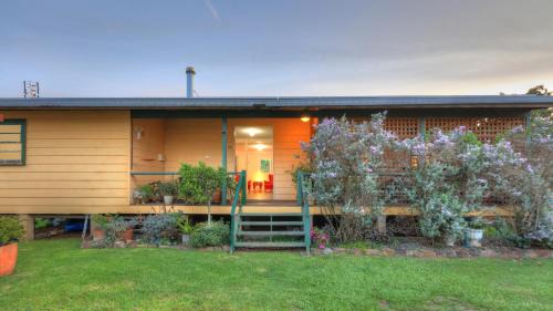 Ulmarra Apartamento | Village Stays Bungalow and Apartment