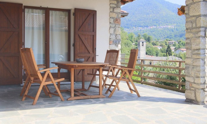 Cerano d'Intelvi Apartamento | Villetta Contrada - 5599 by Wonderful Italy