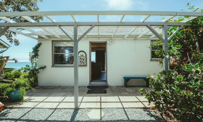 Cayucos Cabina | Vintage Cayucos Beach Cabin