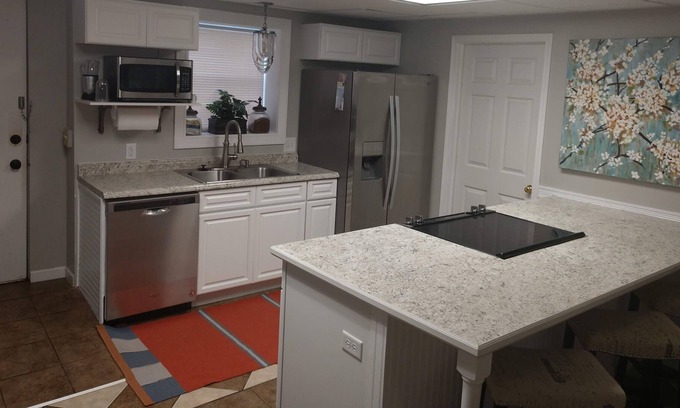 Oneida Apartamento | vintage charm on broad