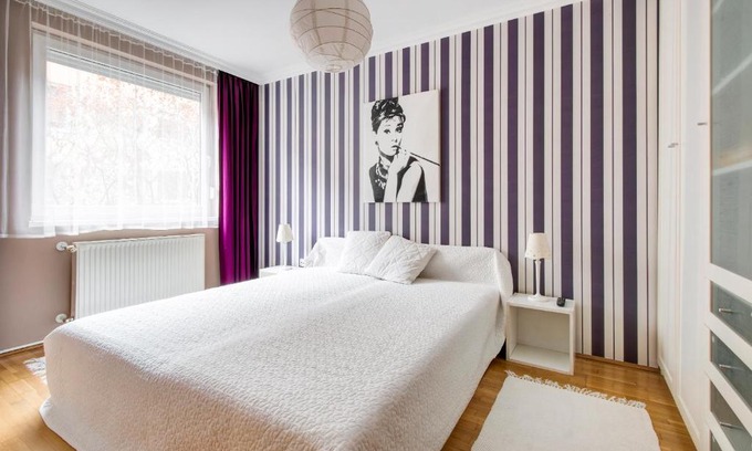 Ferencvaros Apartamento | Viola - Newly furnished with free garage!