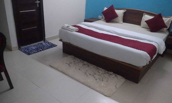 Gomti Nagar Hotel | Virasat Vistar Gateway
