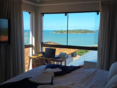 Praia Rasa Casa | Vista para o mar, Praia e Piscina no Condomínio Búzios Resort Pé na Areia