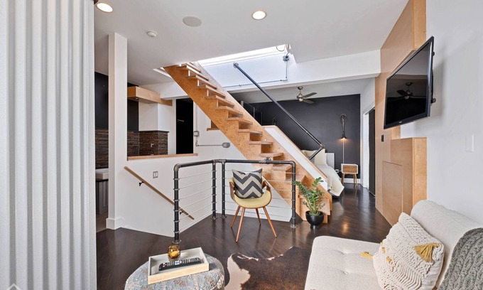 Wicker Park Casa | Vital Urban: Spa Inspired Retreat