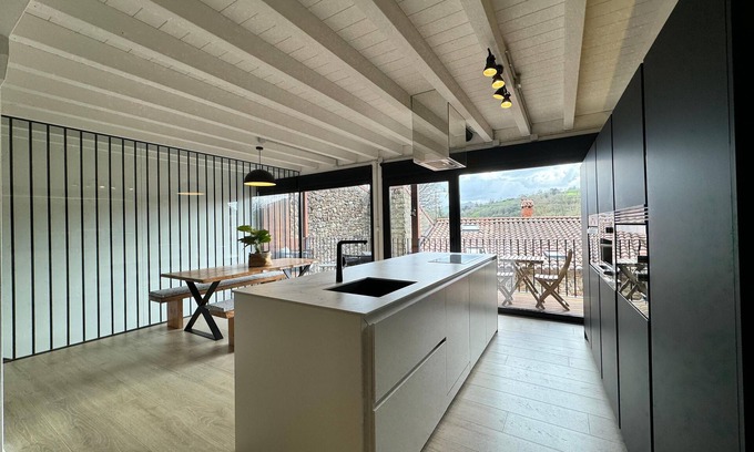 Lierganes Casa | Vivienda Rural EL Balcon DE Pámanes, una Preciosa y Moderna Casa Individual