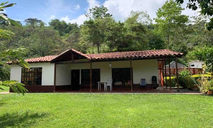 Villeta Casa | Vivienda turística villa Alejandra.