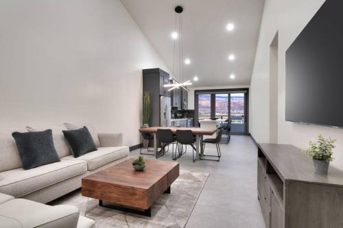 Moab South Valley Apartamento | Vizcaya #6 - Moab's Newest Luxury Rental
