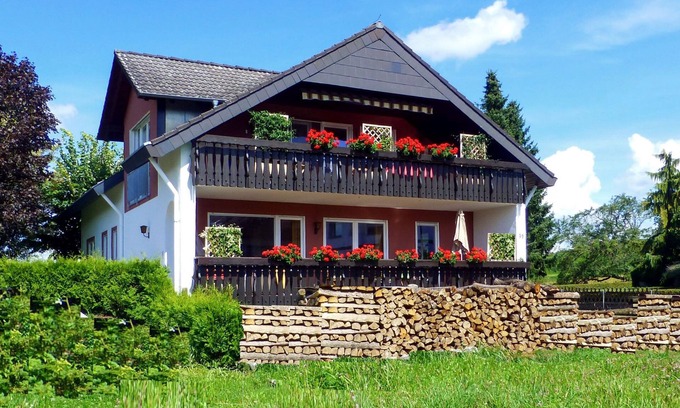 Friesenheim Apartamento | Vogesenblick by Interhome