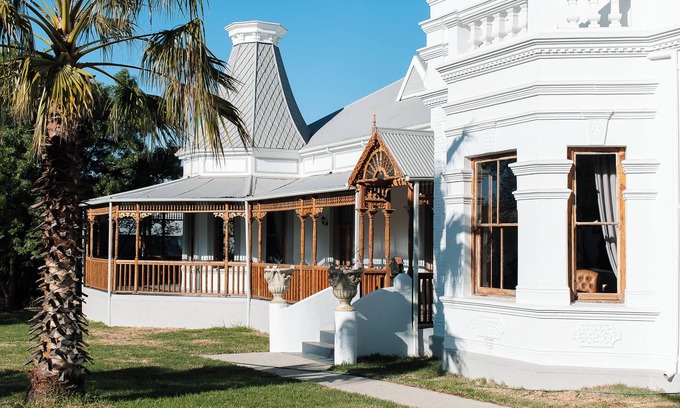 Ladismith Cama Y Desayuno | Volstruis Paleis