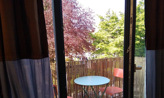 Sint-Gillis Apartamento | Vrbo Property