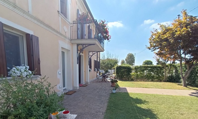 Lendinara Apartamento | Vrbo Property