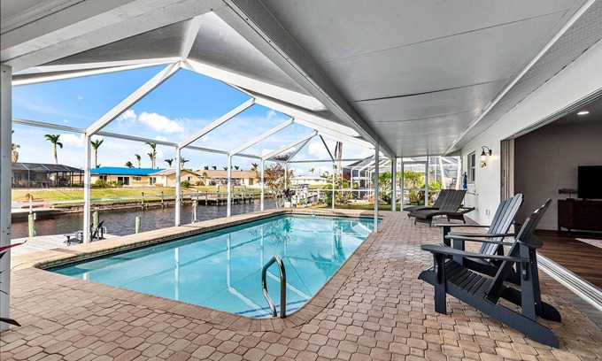 Caloosahatchee Villa | VRCC Villa Golden Retreat