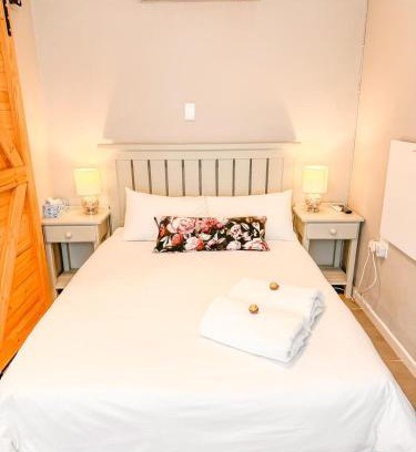 Beaufort West Apartamento | Vrede Villa - no loadshedding