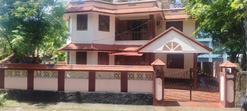 Guruvayur Casa | vrindhavan stays