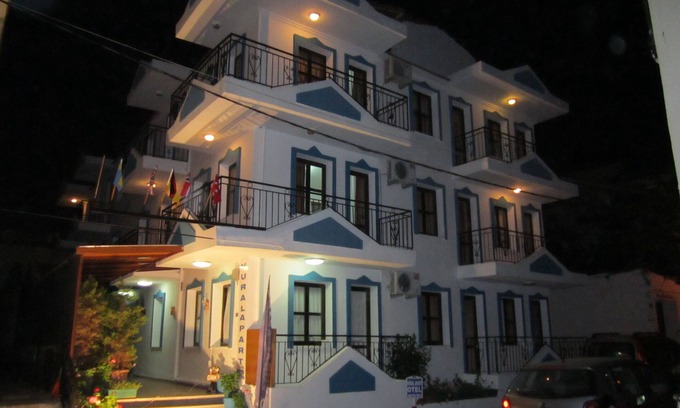 Cesme Apartamento | Vural Apart Hotel