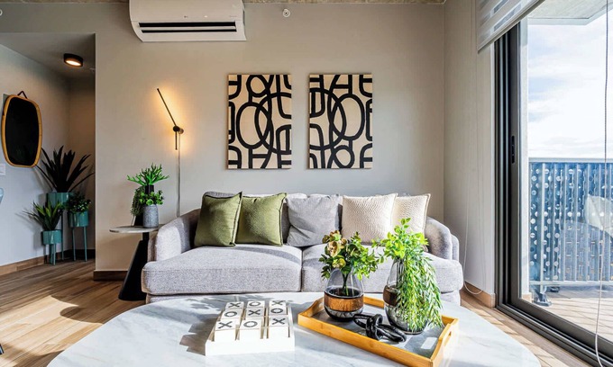 Panama City Apartamento | w* | Elegant 2BR Apartment in the Heart of Centriqo