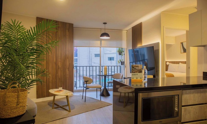 Centro Financiero de San Isidro Apartamento | w Exceptional 1BR w Balcony in San Isidro