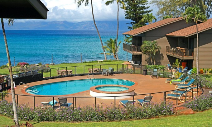 Kahana Condominio | W. MAUI OPEN SUMMER SPCL RATES—OCENFRNT CONDO 2BD, 2BTH,IN KAHANA COOLED IN BDRM