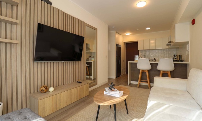 Barranco Apartamento | w Stylish 1BR w Balcony in Trendy Barranco