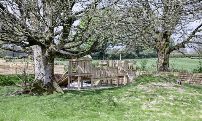 East Horrington Casa | Wabbit, The Little Burrow