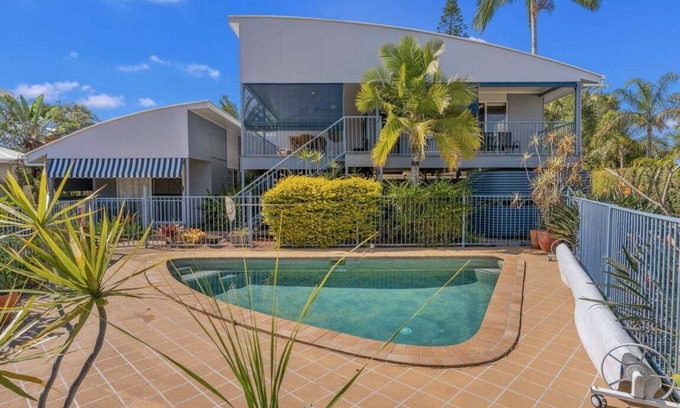 Banksia Beach Casa | WAGTAIL EN BANKSIA !!