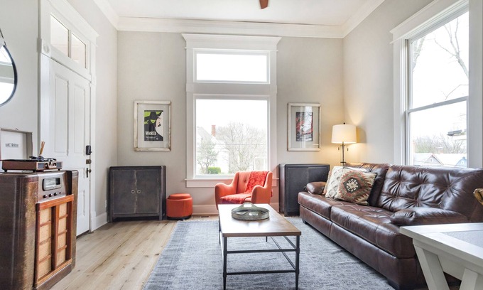 Five Points Apartamento | Walk to Five Points + 10 Minutes from Downtown!