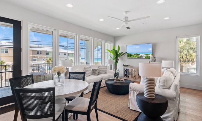 Laguna Beach Casa | Walk To The Beach! | Elevator | Heated Community Pool | Gulf Views!