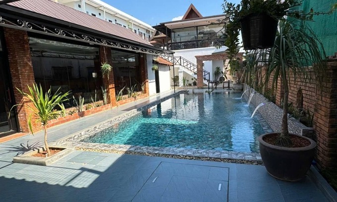 Vang Vieng Hotel | Walking Street Hotel