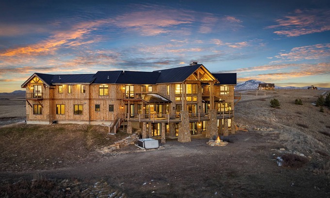 Belt Casa | Wander Belt Creek