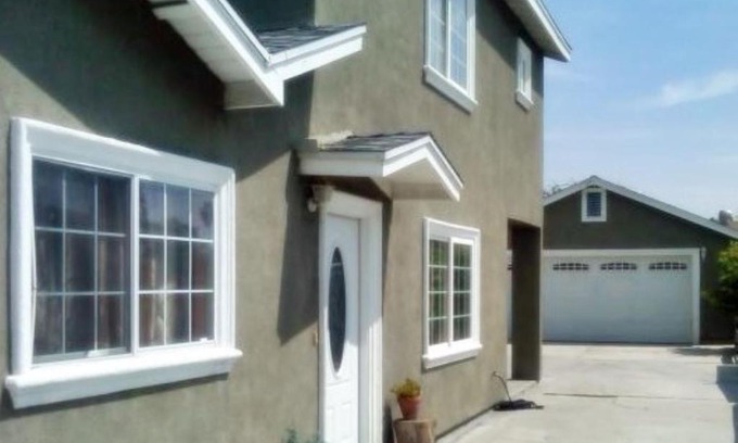 Bassett Casa | Warm Rooms