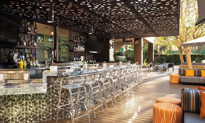 Warner Center Hotel | Warner Center Marriott Woodland Hills