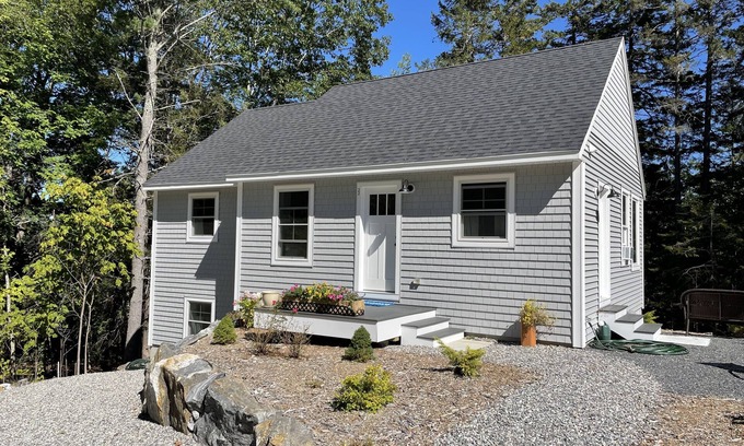 Boothbay Casa | Waterfront Bliss on Pleasant Cove Boothbay Maine