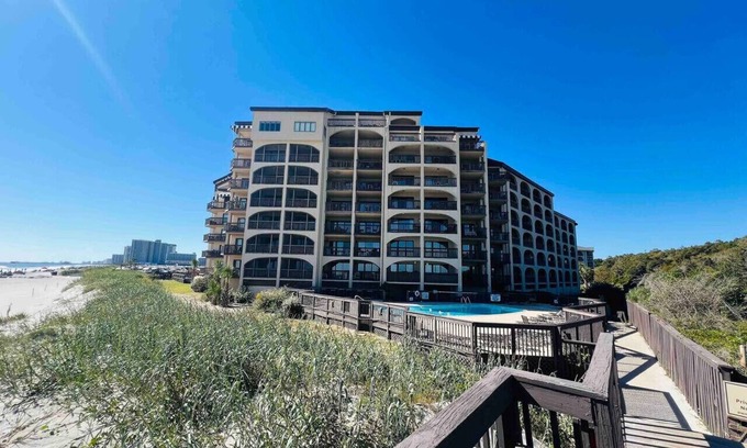Arcadian Shores Condominio | Waterfront *Extended Stay Discount* Pet Friendly