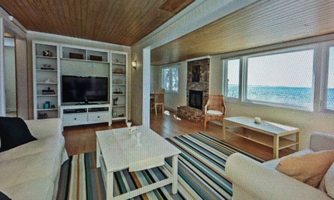 Hampton Bays Casa | Sólo renovado Waterfront casa con playa privada en la bahía de Shinnecock