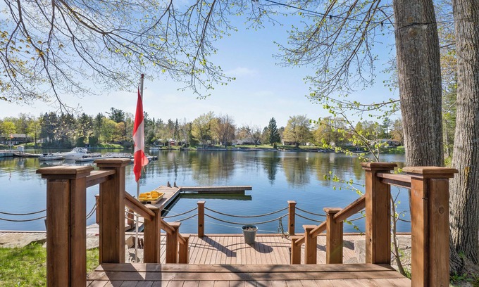 Kirkfield Casa | Waterfront Kawartha Cottage | Cozy Private Retreat