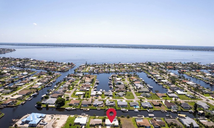 Caloosahatchee Casa | Waterfront Oasis-Gulf Access, Heated Pool, Hot Tub