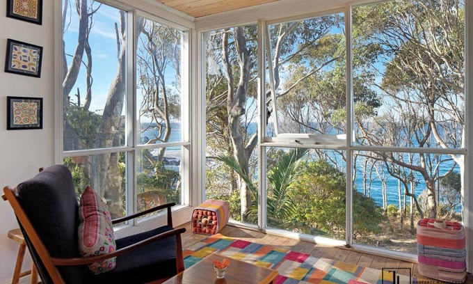 Malua Bay Casa | Summer Loving - Waterfront and Pet Friendly