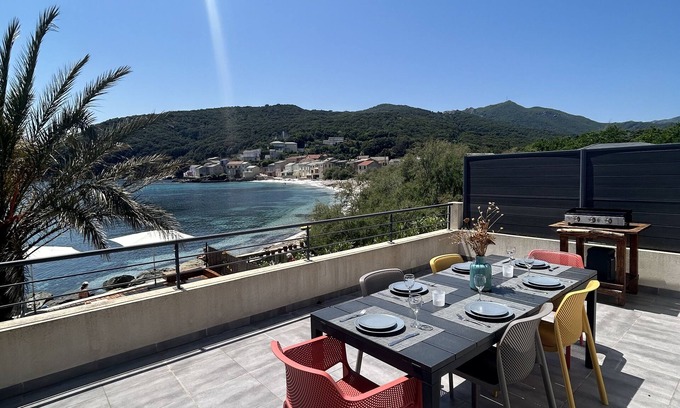 Porticciolo Apartamento | Waterfront terrace flat - Breathtaking sea view -