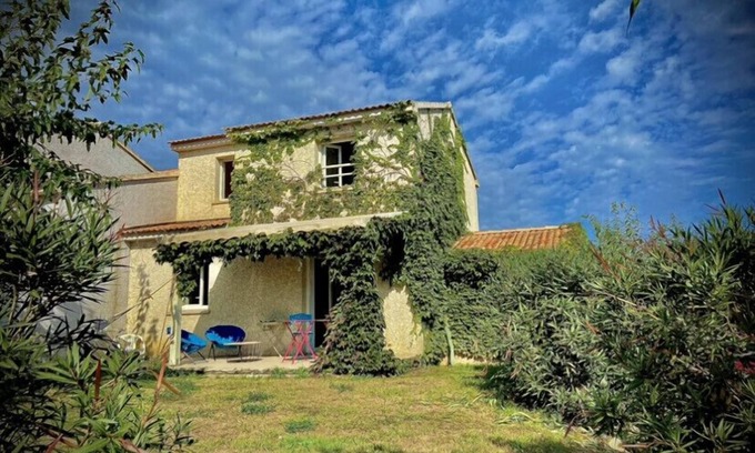 Prunete Villa | Waterfront villa 150 m from the beach