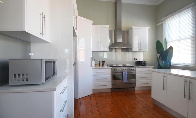 Wagga Wagga Apartamento | Waterviews - Hidden Gem in CBD - Sleeps 10